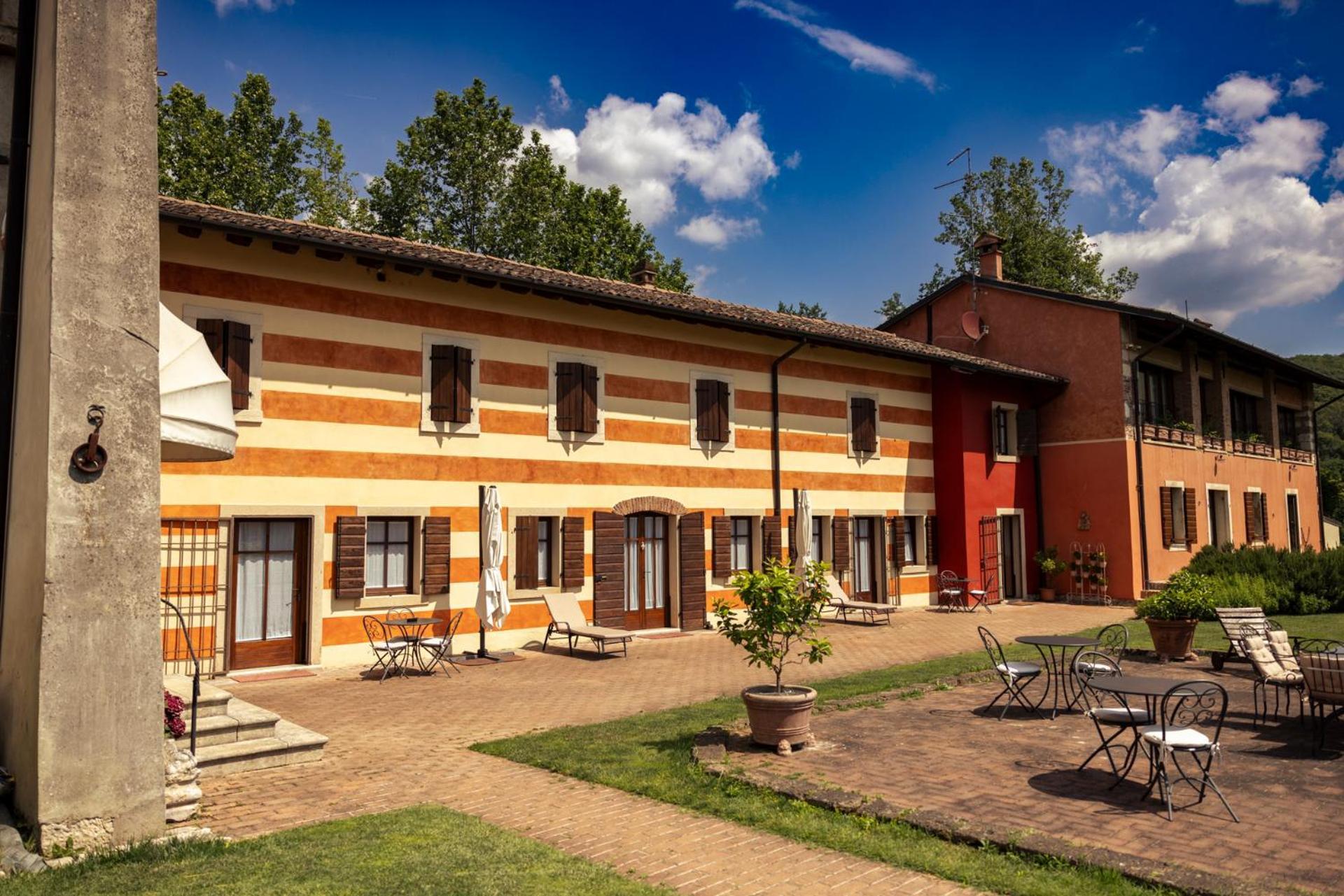Musella Winery & Relais Guest House San Martino Buon Albergo Exterior photo